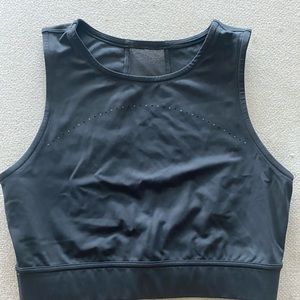 Gray lululemon cropped tank (fitted)
